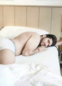 Manpreet - Male escort in Kolkata Photo 5 of 7