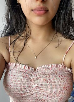 Manshi - escort in Bangalore Photo 3 of 3