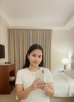 Manshi - escort in Hyderabad Photo 1 of 1