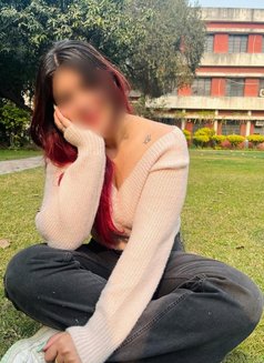 Manshi (Let'sfun together) real meet Cam - escort in Mumbai Photo 3 of 4