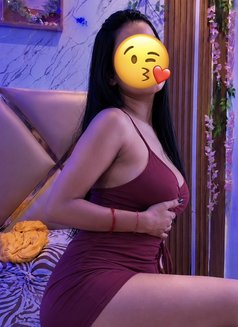 Mansi Cam & Meet - escort in New Delhi Photo 3 of 9
