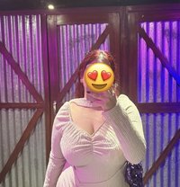 Mansi Cam or Realmeet - escort in New Delhi Photo 1 of 6