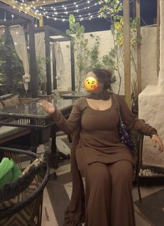 Mansi Cam or Realmeet - puta in New Delhi Photo 4 of 5