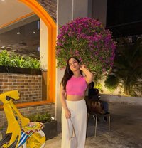 Mansi Shah - puta in Chandigarh