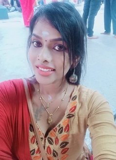Manthagini Trans Girl for Erotic Fun - Transsexual escort in Chennai Photo 9 of 9