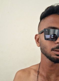 Manthan the King - Acompañantes masculino in Vadodara Photo 1 of 6
