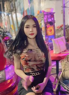 Mantra - escort in Bangkok Photo 2 of 4