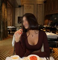 Manu - escort in Hong Kong