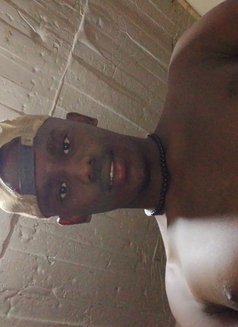 Manuel - Male escort in Nairobi Photo 4 of 6