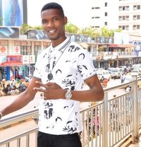 Tomboy/gay - Male escort in Kampala
