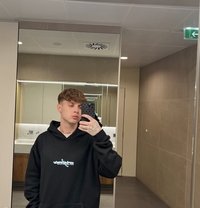 Emmanuel - Male escort in Dubai