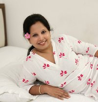 Manvi - escort in Pune