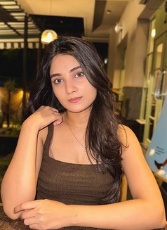 Manvi Gupta - escort in Belgrade Photo 3 of 3
