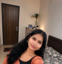 Manvi - Masajista in Chennai