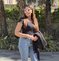 Manvitha Kanadati model Vip Service - puta in Bangalore