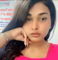 Manya Mishra - Acompañantes transexual in New Delhi