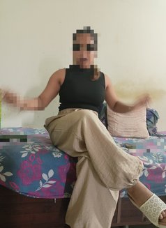 Manya Roy - escort in Bangalore Photo 1 of 5