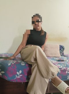 Manya Roy - escort in Bangalore Photo 2 of 5