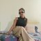 Manya Roy - puta in Bangalore Photo 2 of 5