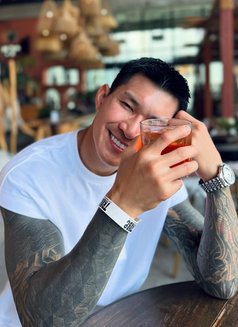 Mao Mao - Male escort in Bangkok Photo 1 of 8