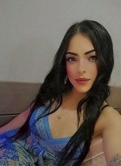 Maoly Trans Xl - Transsexual escort in Malta Photo 5 of 17