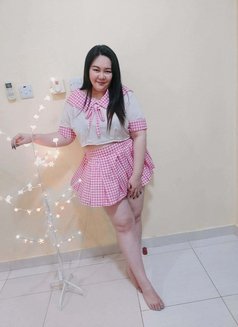 Maple - escort in Muscat Photo 2 of 4