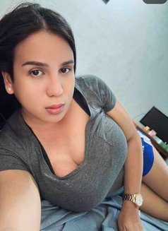 Marah - Transsexual dominatrix in Manila Photo 6 of 6