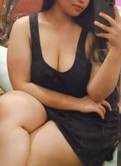 Maram - escort in Cairo Photo 1 of 1