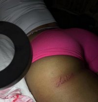 Maram - escort in Tunis