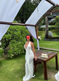 Maram - escort in Dubai Photo 1 of 3