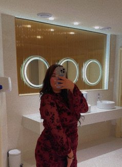 Maram - escort in Muscat Photo 2 of 5