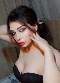 Maram Shemale - Transsexual escort in Beirut Photo 3 of 5