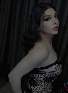Maram - Acompañantes transexual in Beirut Photo 3 of 4