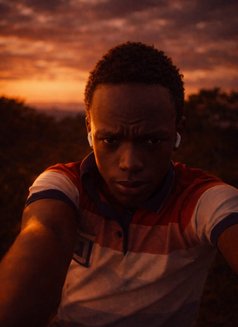 Marani - Male escort in Nairobi Photo 5 of 13