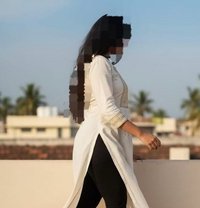 Marathi Wife Madhavi Pawar Cam Session - escort in Pune