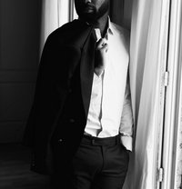 Marc Anthony - Male escort in Paris