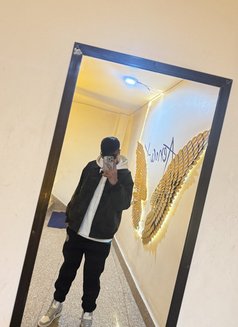 Marc - Male escort in Kathmandu Photo 2 of 3