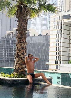 Marc - Acompañantes masculino in Dubai Photo 18 of 18