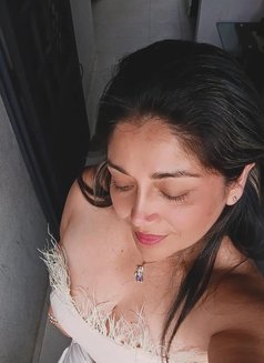 Marcela - escort in Abu Dhabi Photo 3 of 5
