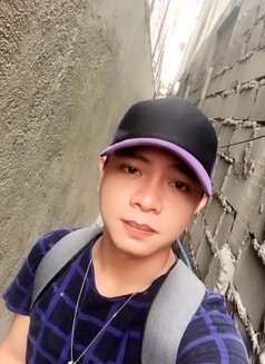 Marcky - Male escort in Manila Photo 1 of 6