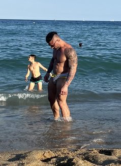 Marco Di Pietro - Acompañantes masculino in Dubai Photo 4 of 15
