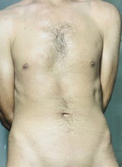 Marco - Acompañantes masculino in Cairo Photo 3 of 4