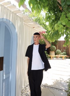 Marco Ferreti - Male escort in Dubai Photo 13 of 15