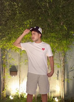 Marco - Acompañantes masculino in Manila Photo 6 of 6