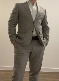 Marco - Male escort in Cambridge Photo 3 of 6