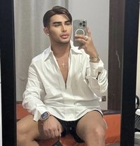 Marco Levi Sebastian - Male escort in Manila Photo 1 of 24