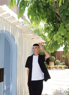 Marco Ferreti model in Dubai - Acompañantes masculino in Dubai Photo 15 of 19