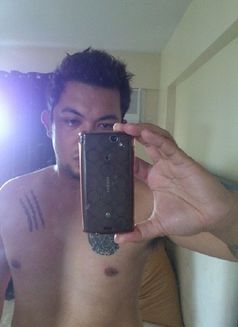 Marco88 - Male escort in Singapore Photo 1 of 1