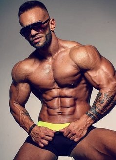 Marcos Stat Vip - Male escort in Dubai Photo 1 of 7