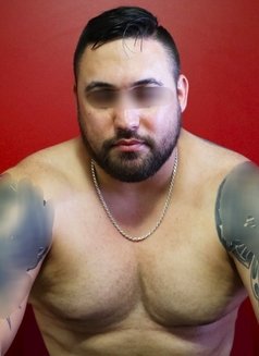 Marcus Tarazon - Male escort in Melbourne Photo 2 of 13